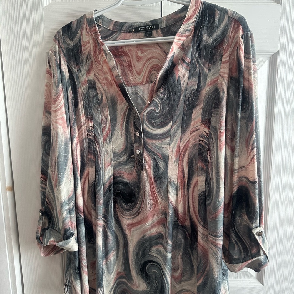 Roz & Ali Swirl Pattern Blouse - Black, Pink, Gray